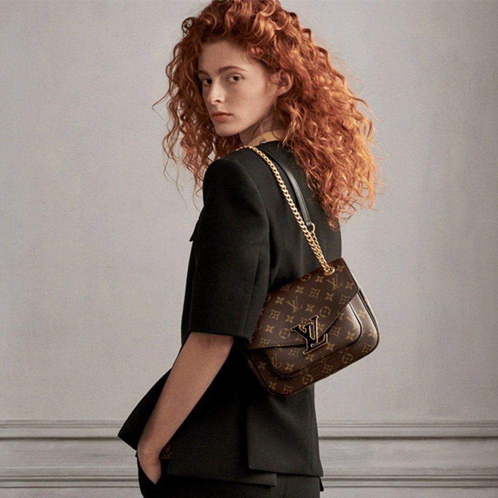 Louis Vuitton Passy handbag - Picture 4 of 17